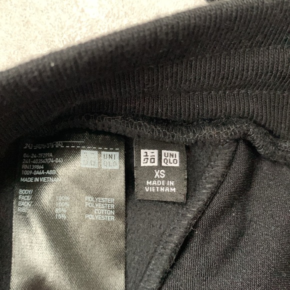 NEW no tag Uniqlo Skirt XS size. Super warm, perfect for cold seasons. - Picture 7 of 8